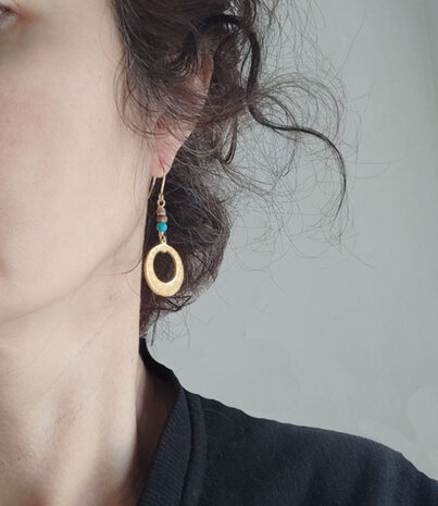 Golden Circles earrings with turquoise